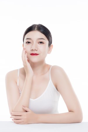 祛眼袋的費用是多少？瞭解全面信息